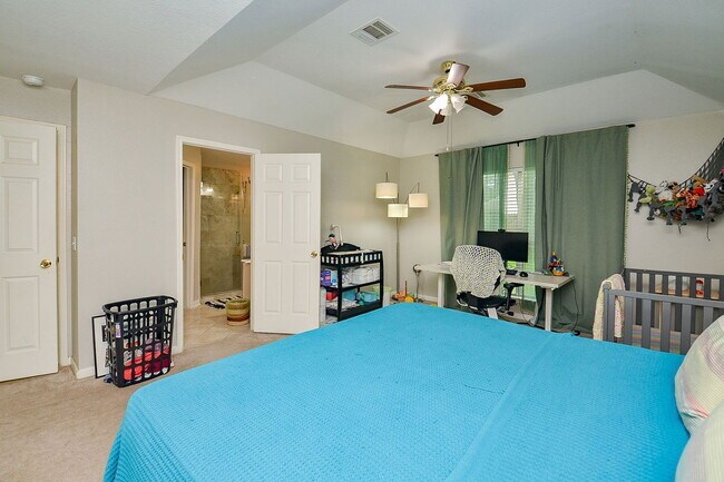 Building Photo - 1307 Irish Mist Ct