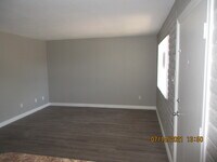 Building Photo - 6731 N 16th St