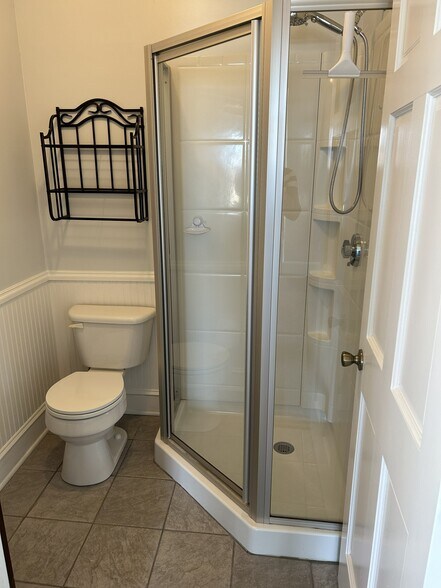 Building Photo - 308 Locust St