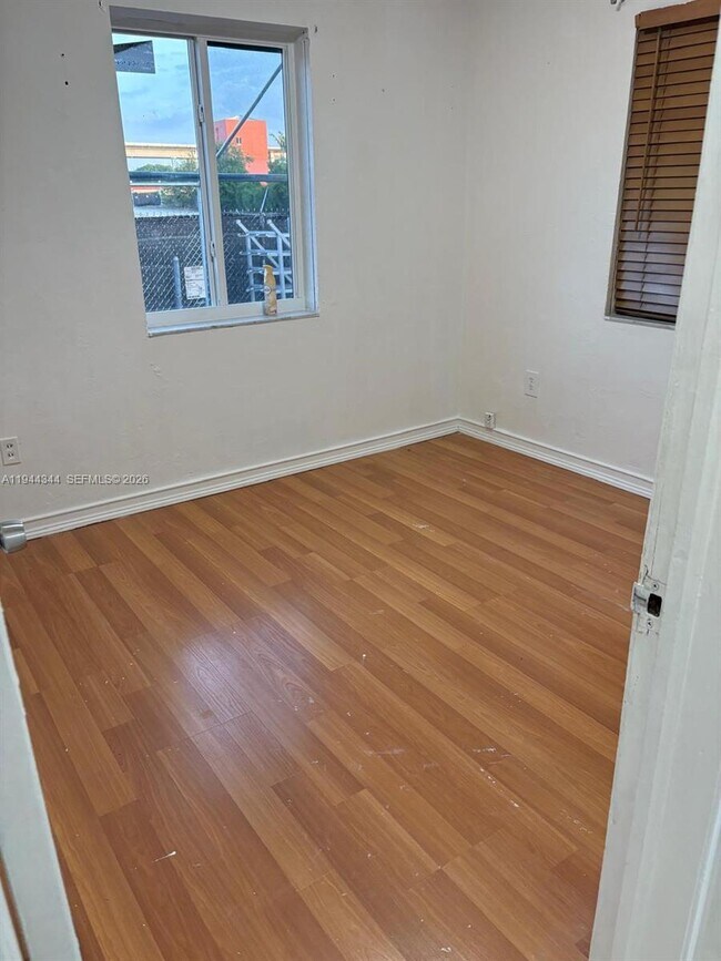 Building Photo - 2830 NW 66th St