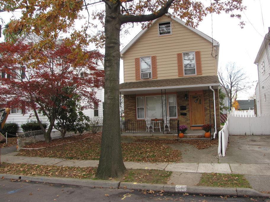 Building Photo - 44 Vreeland Ave