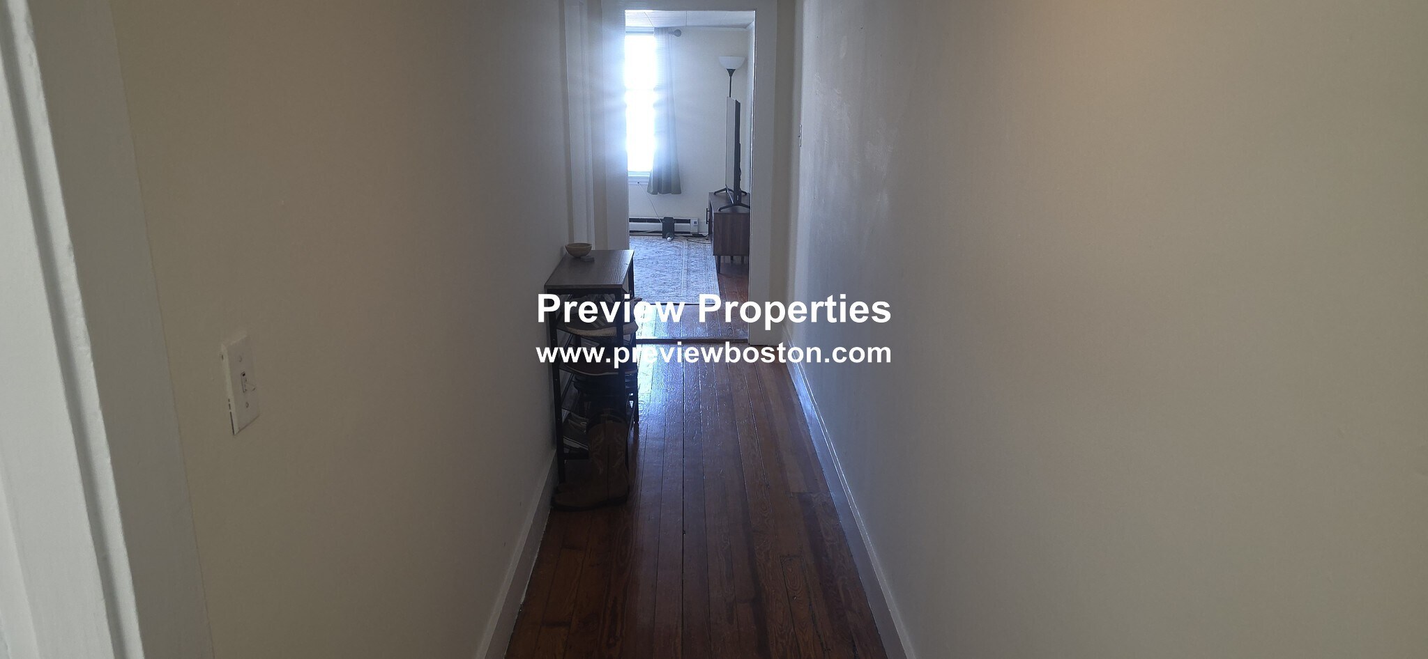 Building Photo - 25 Brackett St