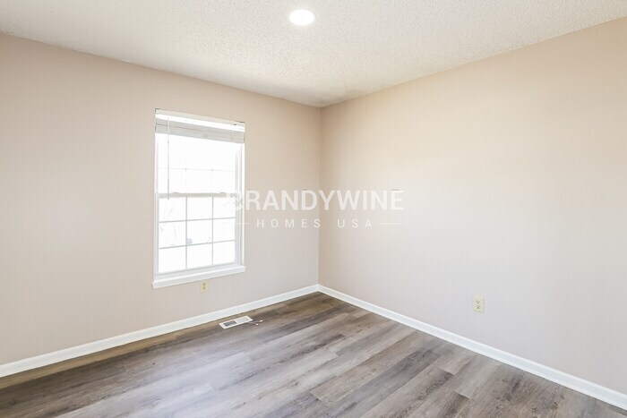 Building Photo - 1626 S Whitney Dr