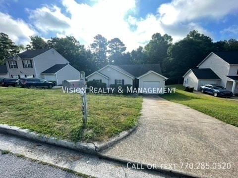 Building Photo - 124 Pin Oak Trail