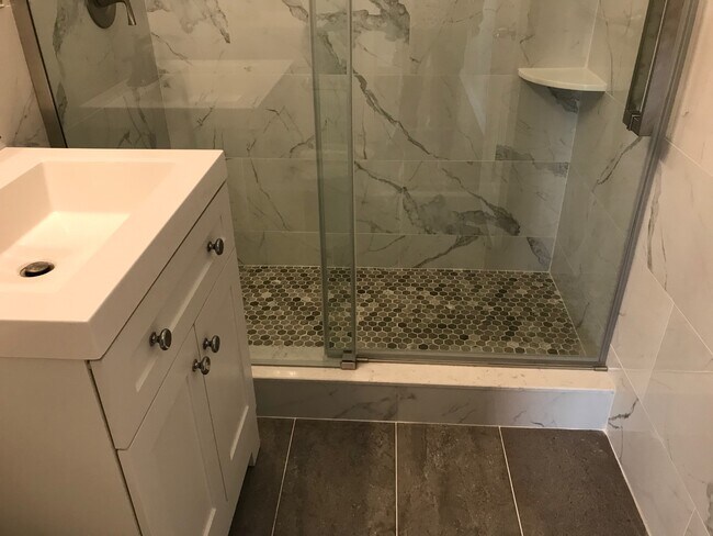 Building Photo - 270 Marin Blvd