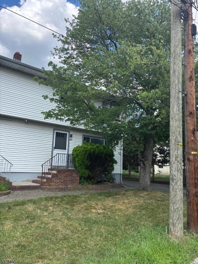 Primary Photo - 80 Cedarhurst Ave