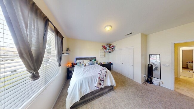 Building Photo - Charming 3 bed 2 bath Home in Fairway Cany...