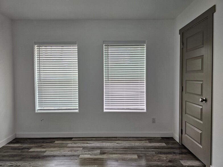 Bedroom 2 - 1600 Orange Ave