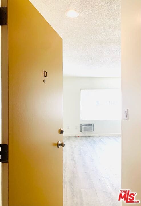 Building Photo - 1833 Normandie Ave