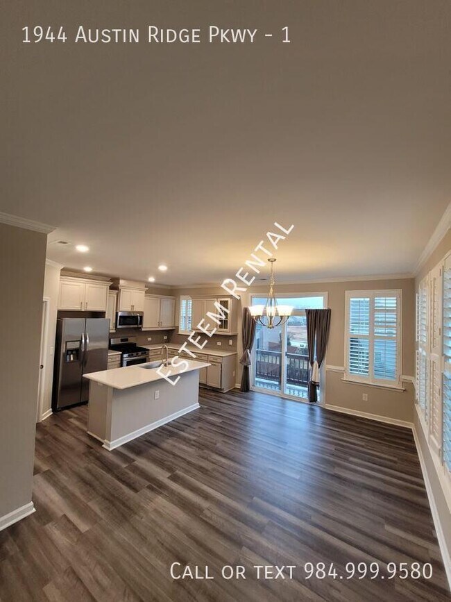 Building Photo - 1944 Austin Ridge Pkwy