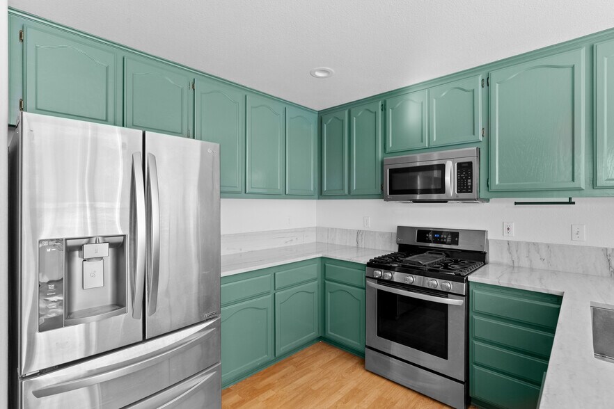 Building Photo - 1124 Grass Valley Way