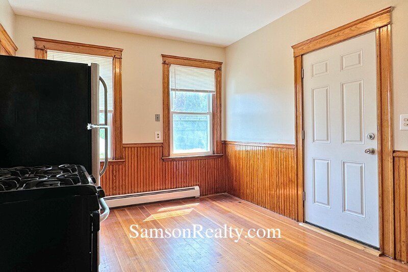 Building Photo - 41 12th St
