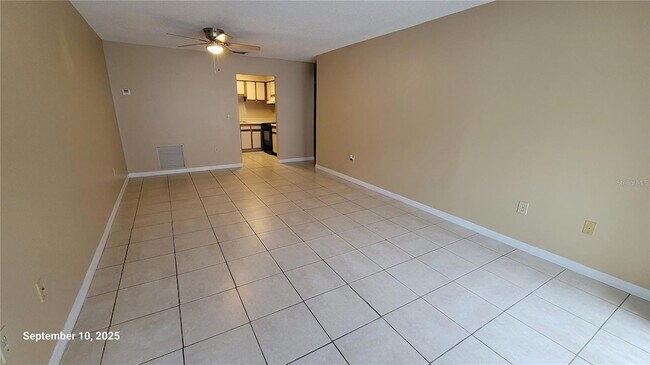 Building Photo - 4111 S Semoran Blvd