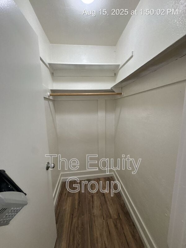 Building Photo - 435 N Redington St