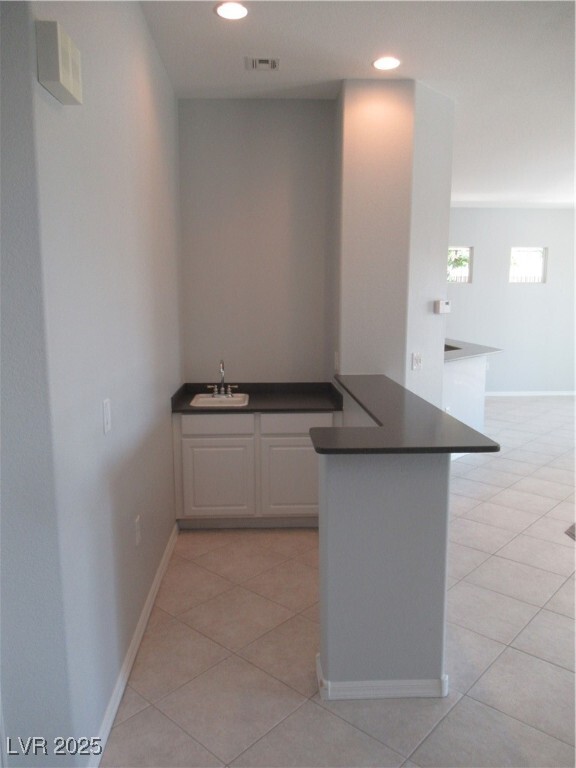 Building Photo - 2091 Clearwater Lake Dr