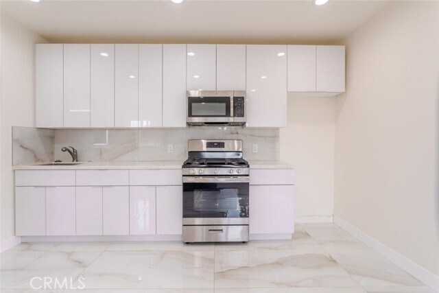 Building Photo - 20473 Shamrock Pl