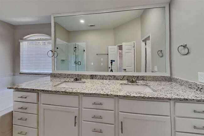 Building Photo - 6111 Sparks Valley Ct