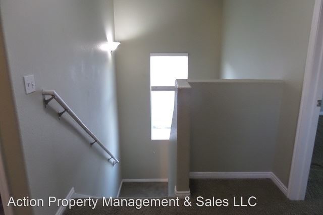 Building Photo - 1598 Wyngate Park Dr