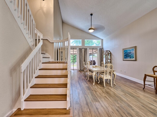 Building Photo - 2067 Cezanne Rd