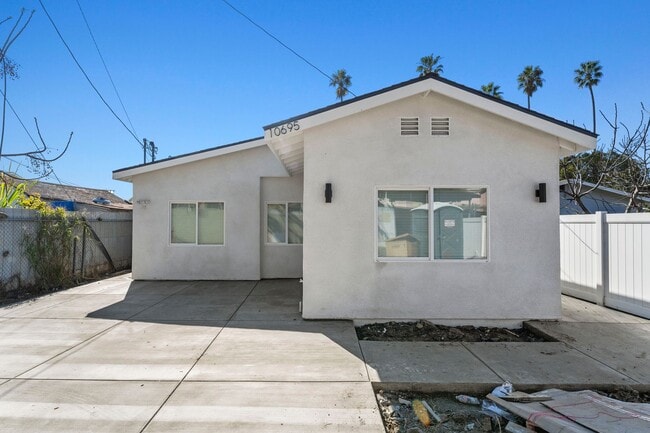 Building Photo - Showing Times: Every Tuesdays & Thursdays 5:00PM - 6:00PM & Every Saturdays 12:00PM - 1:00PM