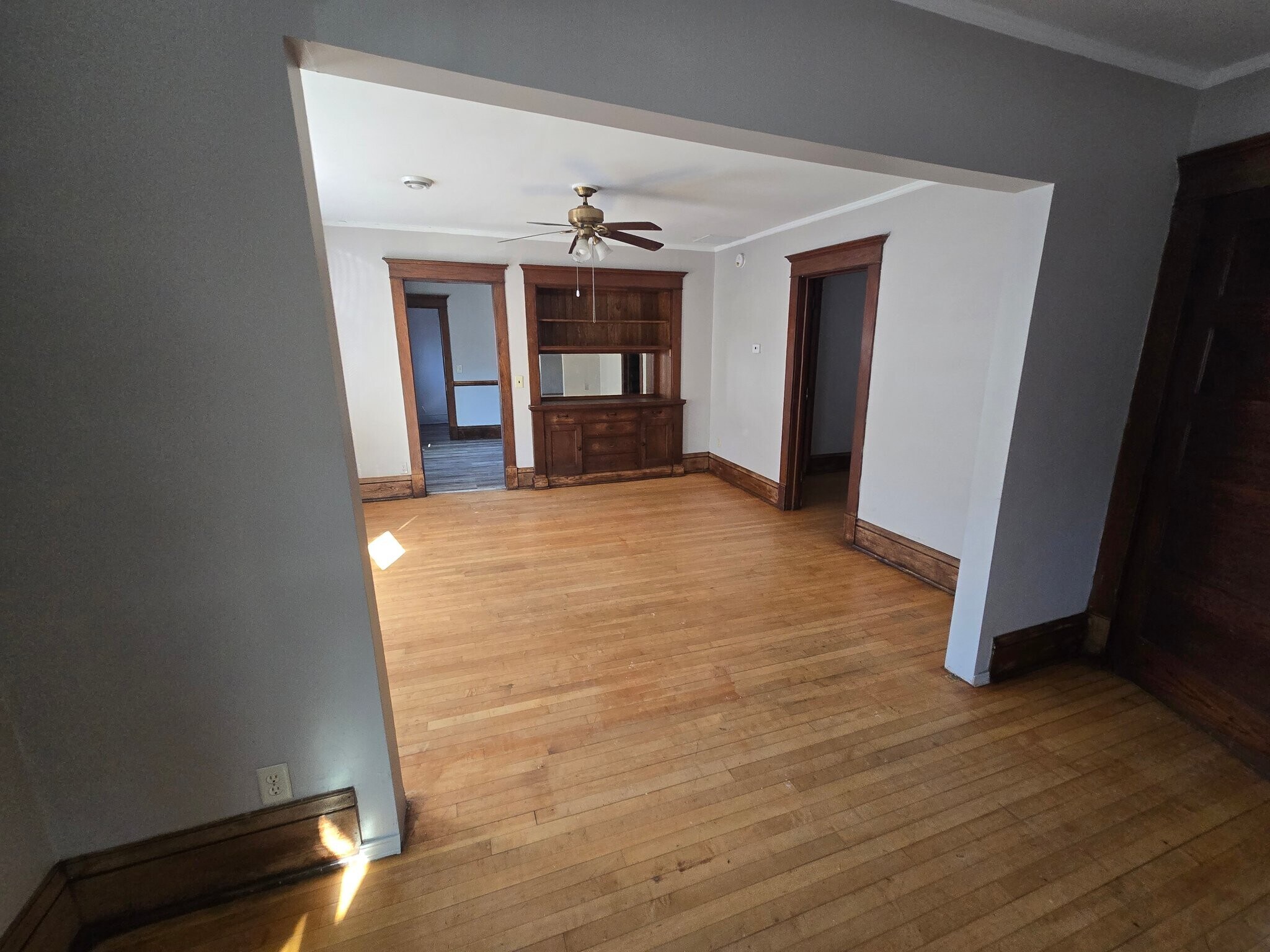 Building Photo - 2937 Fremont Ave N