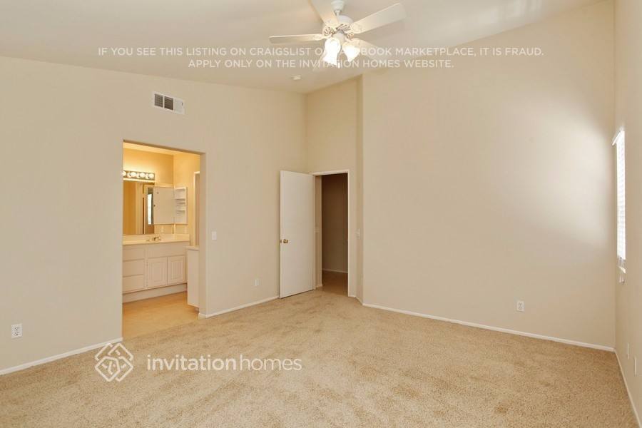 Building Photo - 1445 Nutmey Ln
