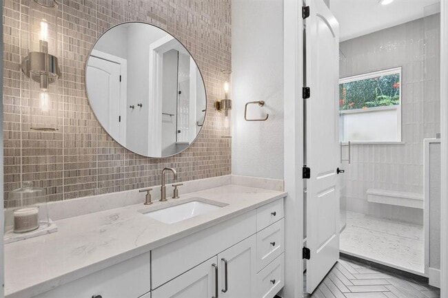 Building Photo - 402 Aria Dr