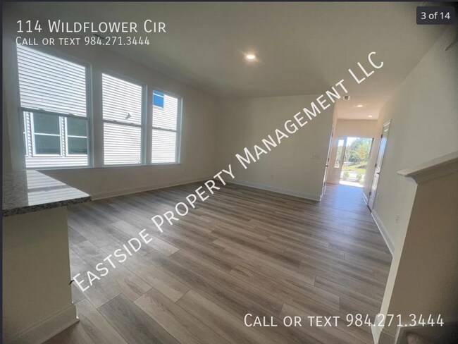 Building Photo - 114 Wildflower Cir