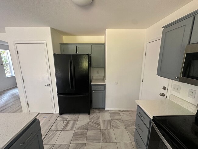 Building Photo - 18226 Big Fir Ct SE