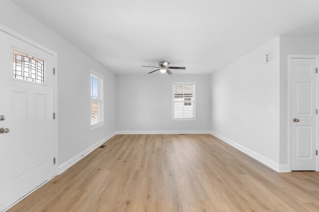 Building Photo - 423 N Caldwell St