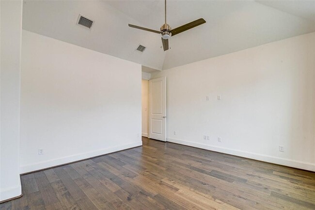 Building Photo - 2724 Dolce Oaks Dr