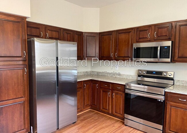 Building Photo - 10225 Club House Court