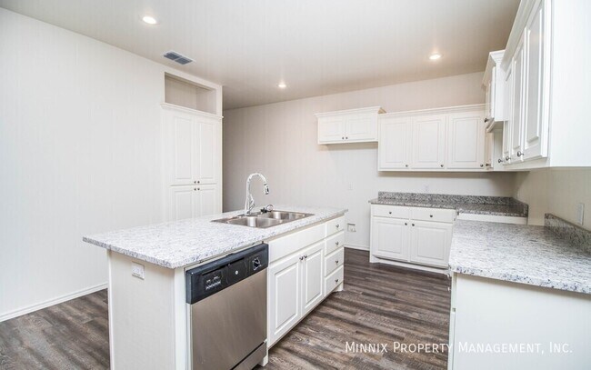 Building Photo - 6927 20th St