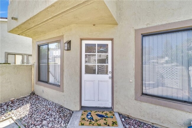 Building Photo - 5422 Chippewa Ct