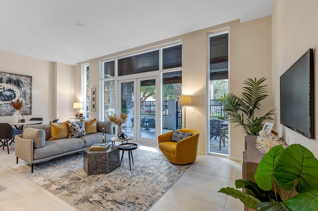 Primary Photo - 200 SE Mizner Blvd