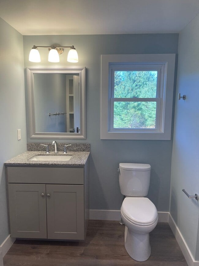 Building Photo - Private, tranquil Rental in Lenox, MA!