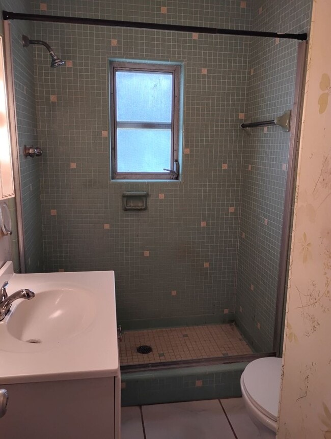 Building Photo - 4910 Ralls Rd