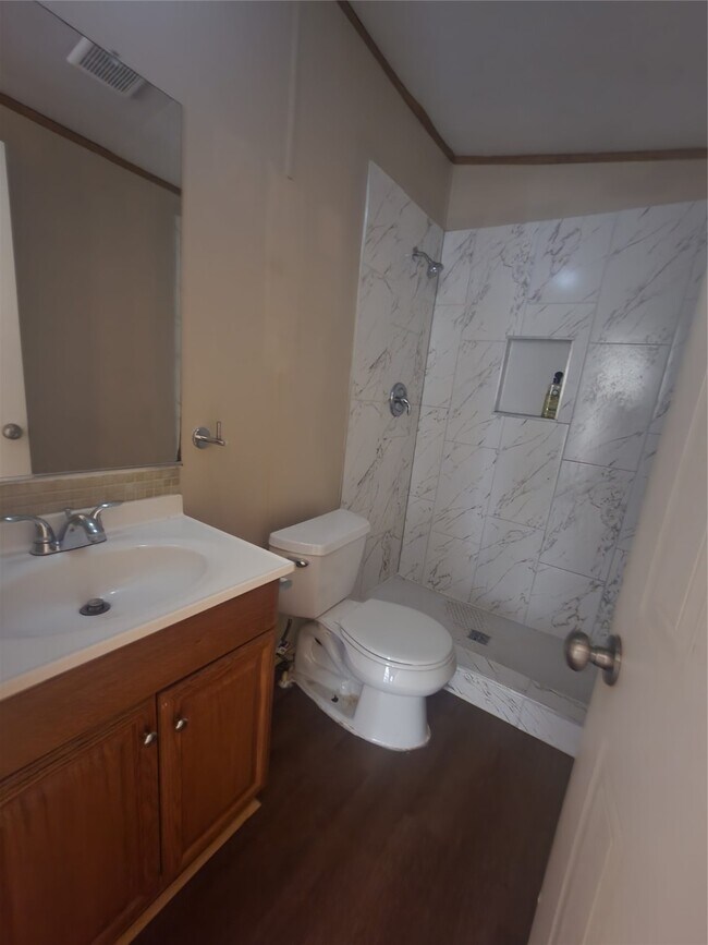 Building Photo - 21337 W Knox Dr