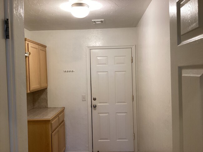 Building Photo - 17552 Zinc Dr