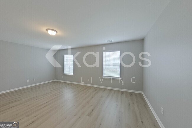 Building Photo - 105 Colonial Wy