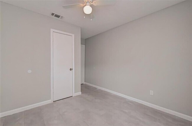 Building Photo - 5138 Danfield Dr