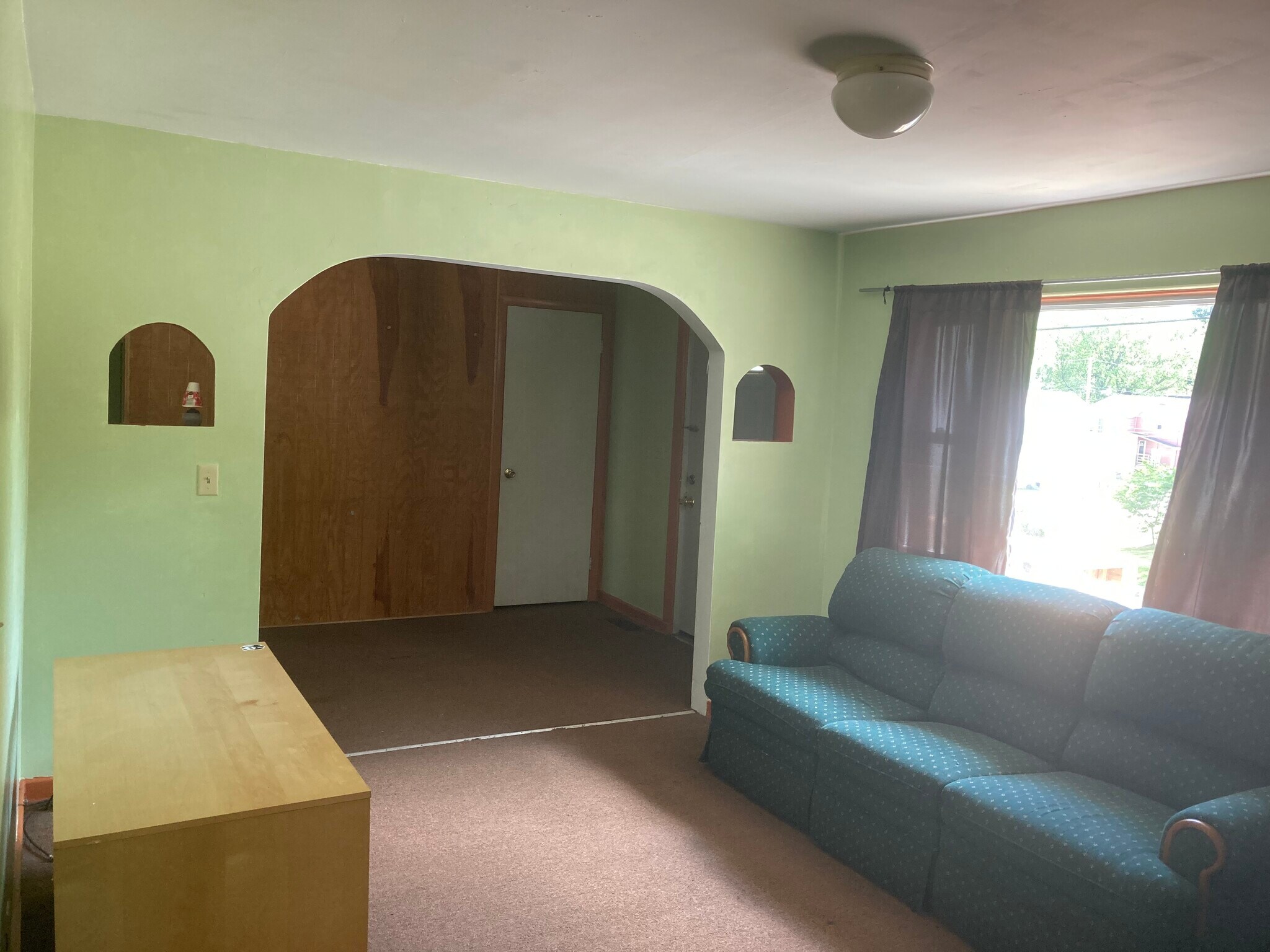 Building Photo - 72 E College Ave