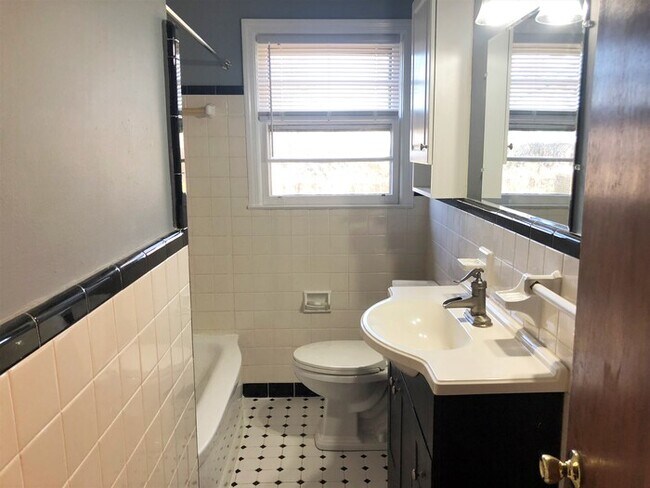 Building Photo - 1473 Haviland Cir