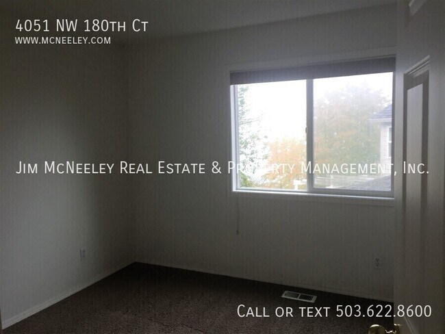 Building Photo - 4051 NW 180th Ct