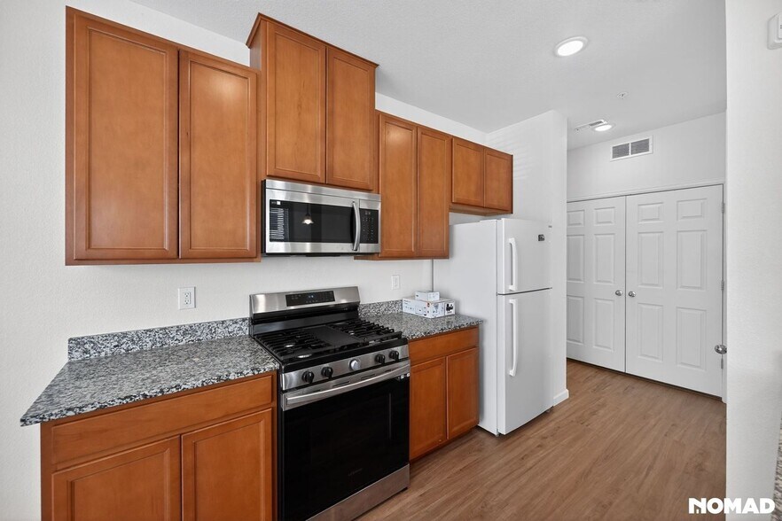 Building Photo - 5755 S Buchanan Ct