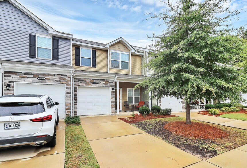 Building Photo - 11109 Pettus Ct
