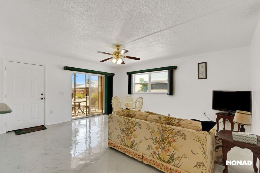 Building Photo - 612 Guild Dr