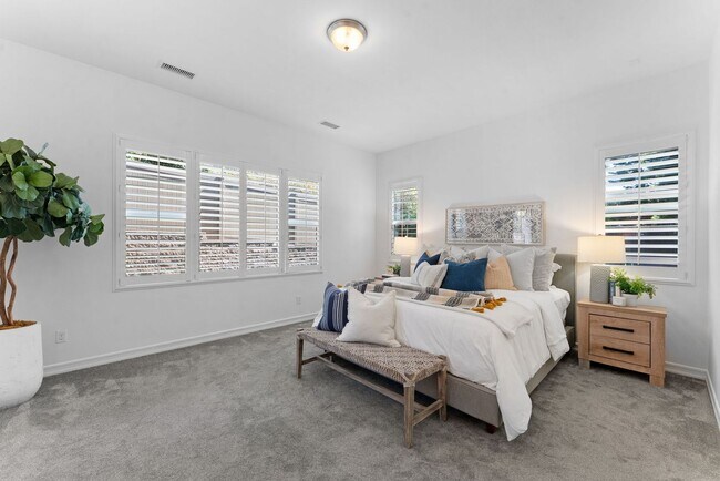 Building Photo - Single-Level 4BD Coastal Home in Prime Encinitas Location