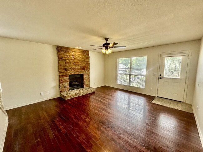 Building Photo - 5217 S 62nd St