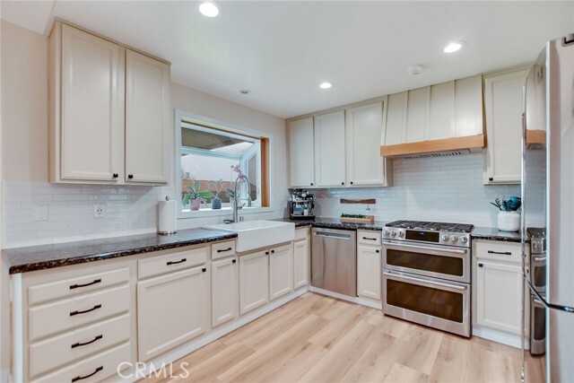 Building Photo - 3501 N Tamarind Ave